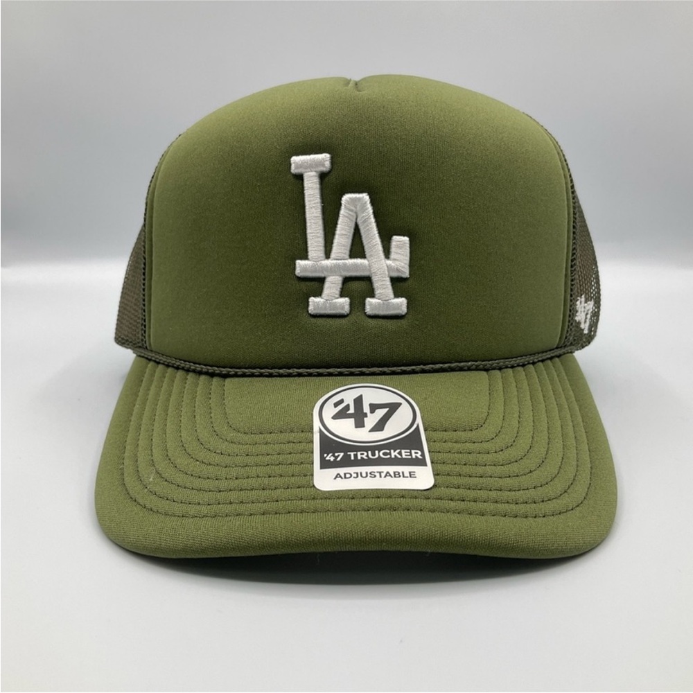 Urban Outfitters x ‘47 LA Dodgers - Olive Green Trucker Hat